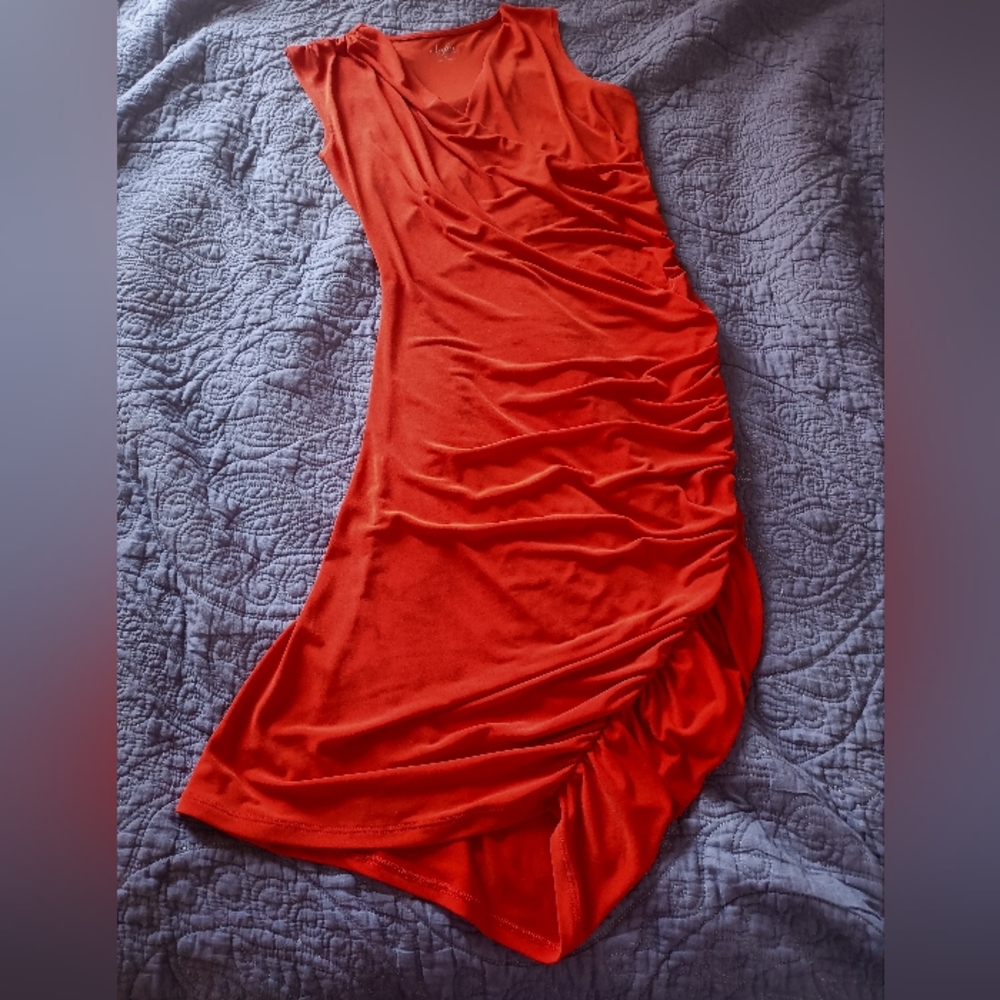 Sofia Vergara Elegant Orange/Coral 🪸 Sleeveless Bodycone Dress, size XS